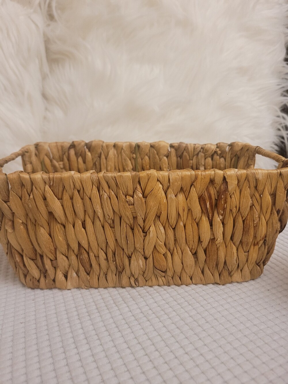 Woven Natural Seagrass Storage Basket - Tan